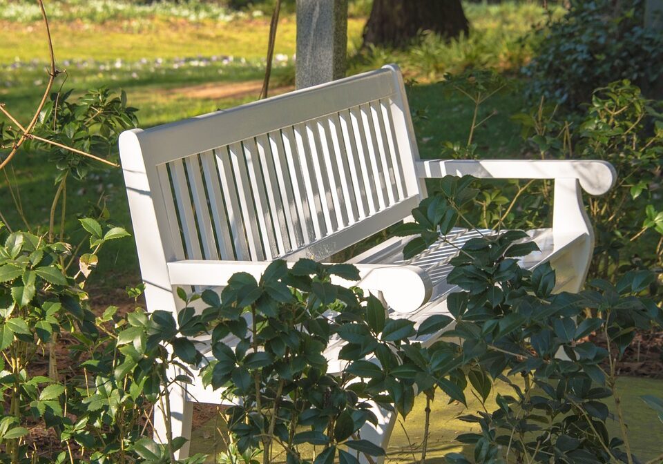 Garden-Bench-Pixabay