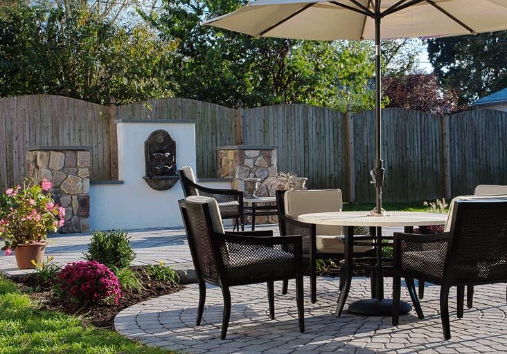 Small-patio-with-water-feature-in-Phoenixville